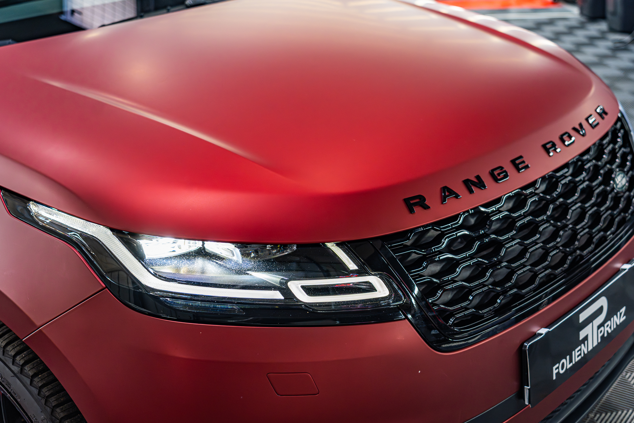 Ghost Chrome Romani Red