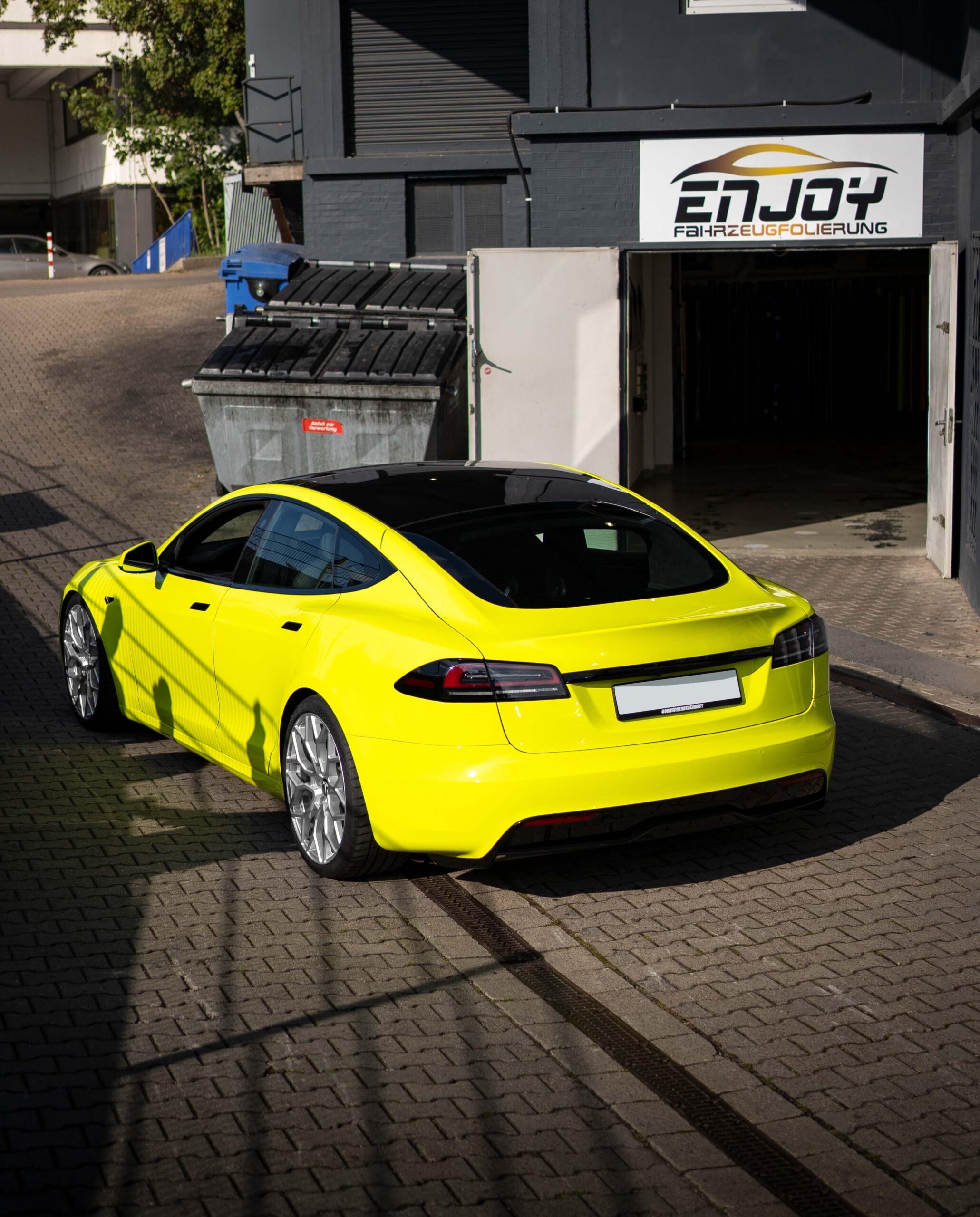 Gloss Acid Green