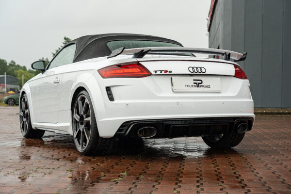 Gloss White