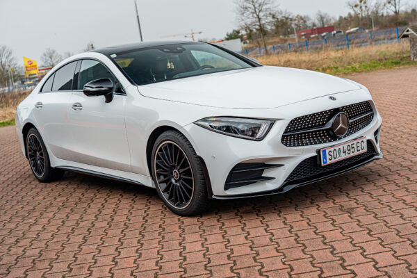 Gloss Magic Diamond White