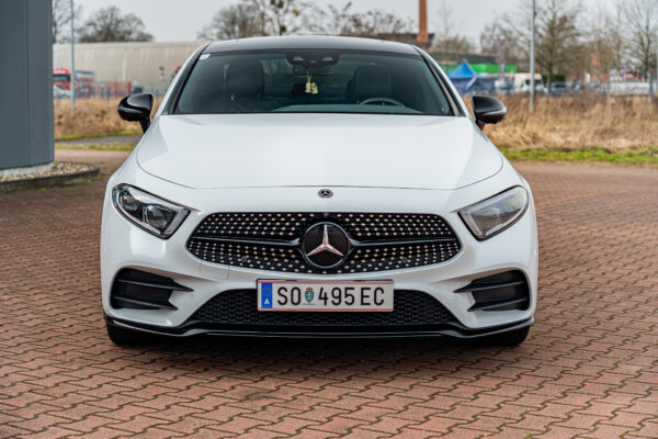Gloss Magic Diamond White