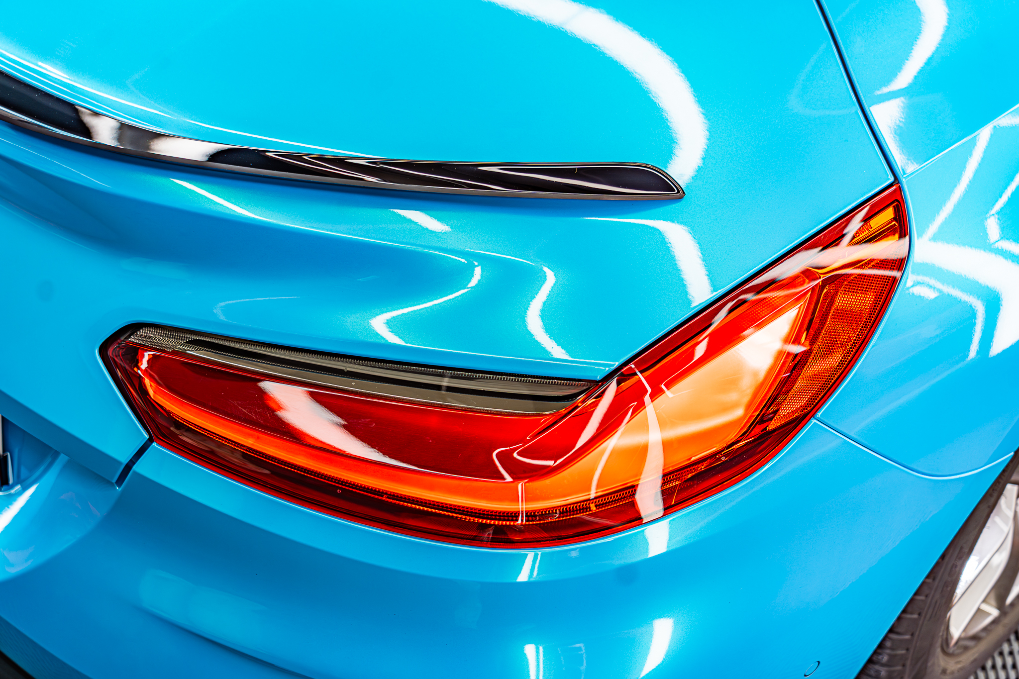 Gloss Coral Sky Blue Metallic