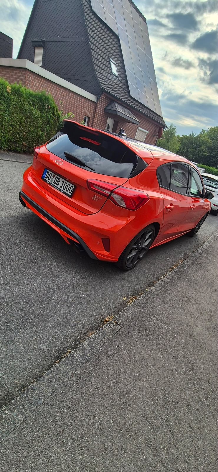 Gloss Lava Orange