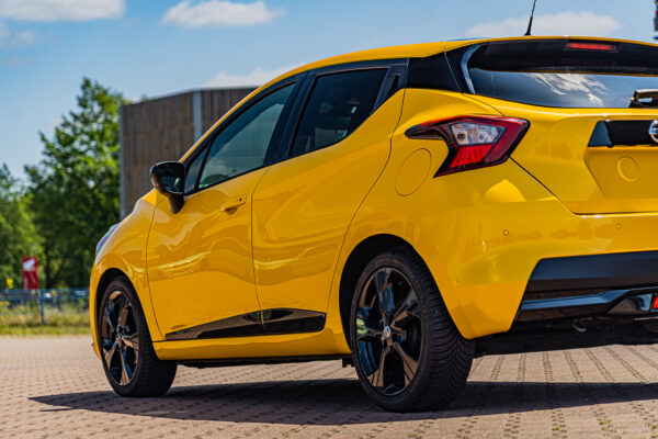 Gloss Sunflower Yellow
